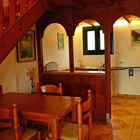 Stella Vineyard Apartment *